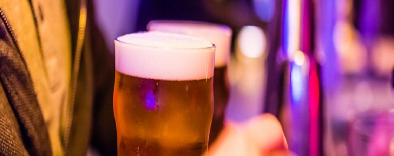 Beneficios del consumo de alcohol: ¿Hablar otro idioma?