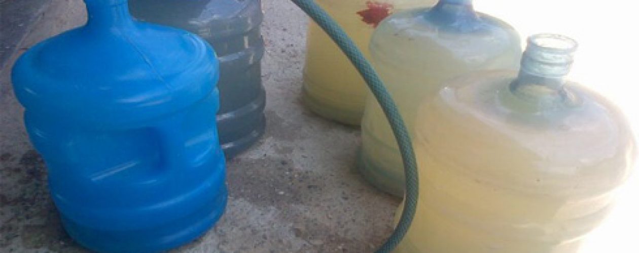 Contaminación del agua potable en Zulia: «Lo que nos está llegando es agua con excremento»