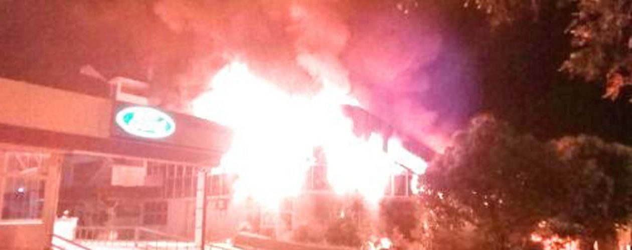 Oficinas de Corpoelec San Cristóbal resultaron incendiadas