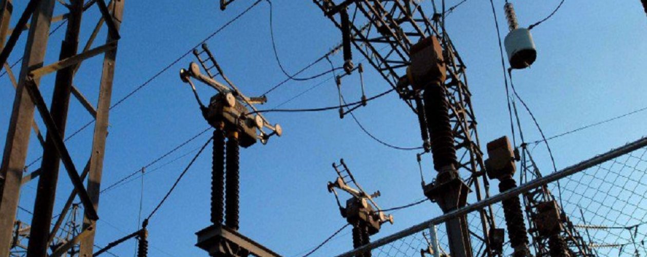 «La incapacidad y corrupción están detrás de crisis eléctrica nacional»