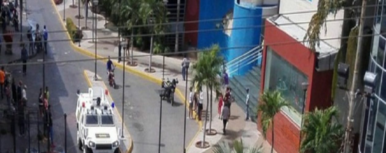 Militarizaron Cumaná por protestas en las calles causadas por el hambre (FOTO + TWEET)