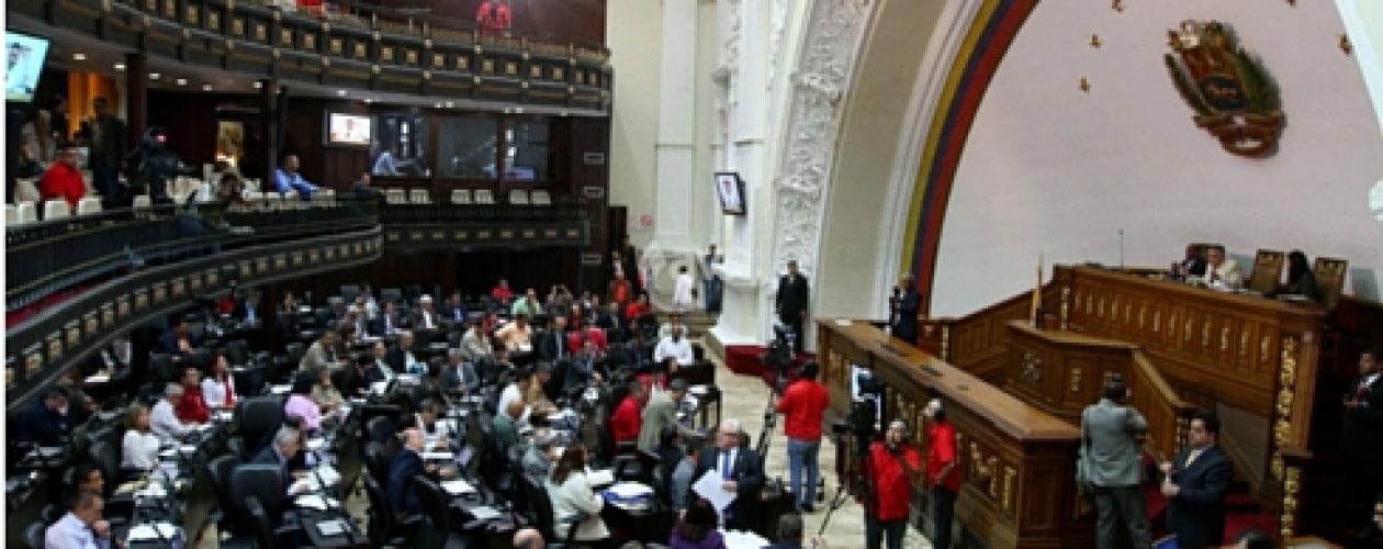 «Diputados opositores la gente de Anzoátegui les pedimos firmeza»