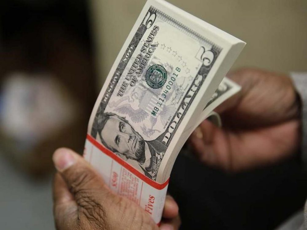 Dólar paralelo en Venezuela casi alcanza los 2 millones de bolívares