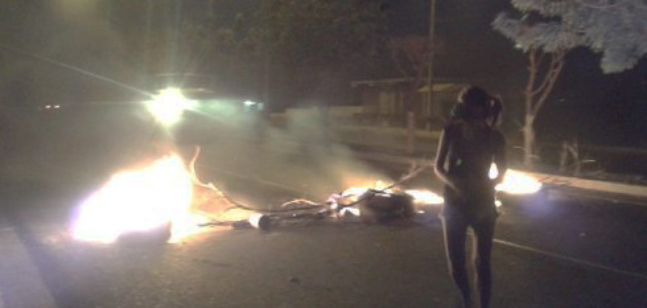 Protesta en Santa Rita del Zulia el agua no llega desde hace 40 días