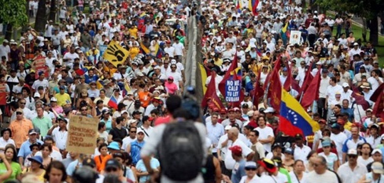 Elecciones de gobernadores no sacarán a la oposición de las calles