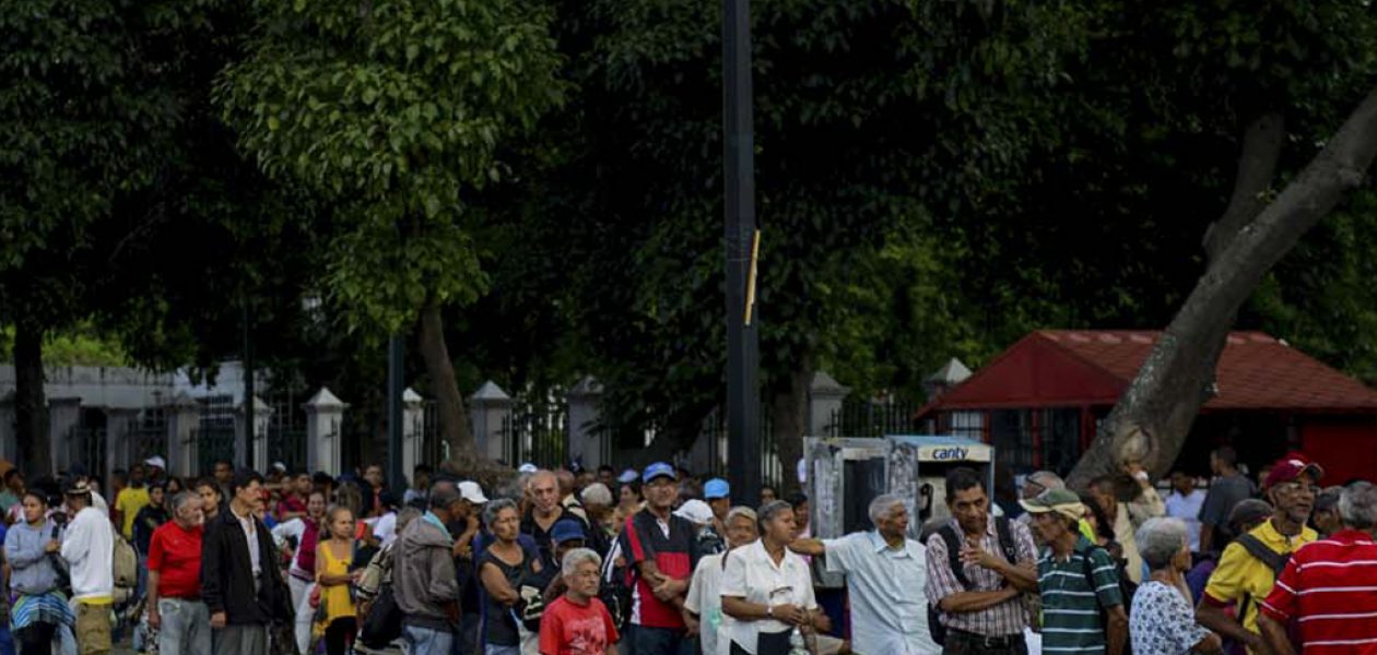 Escasez de repuestos en Caracas limita movilidad de los ciudadanos