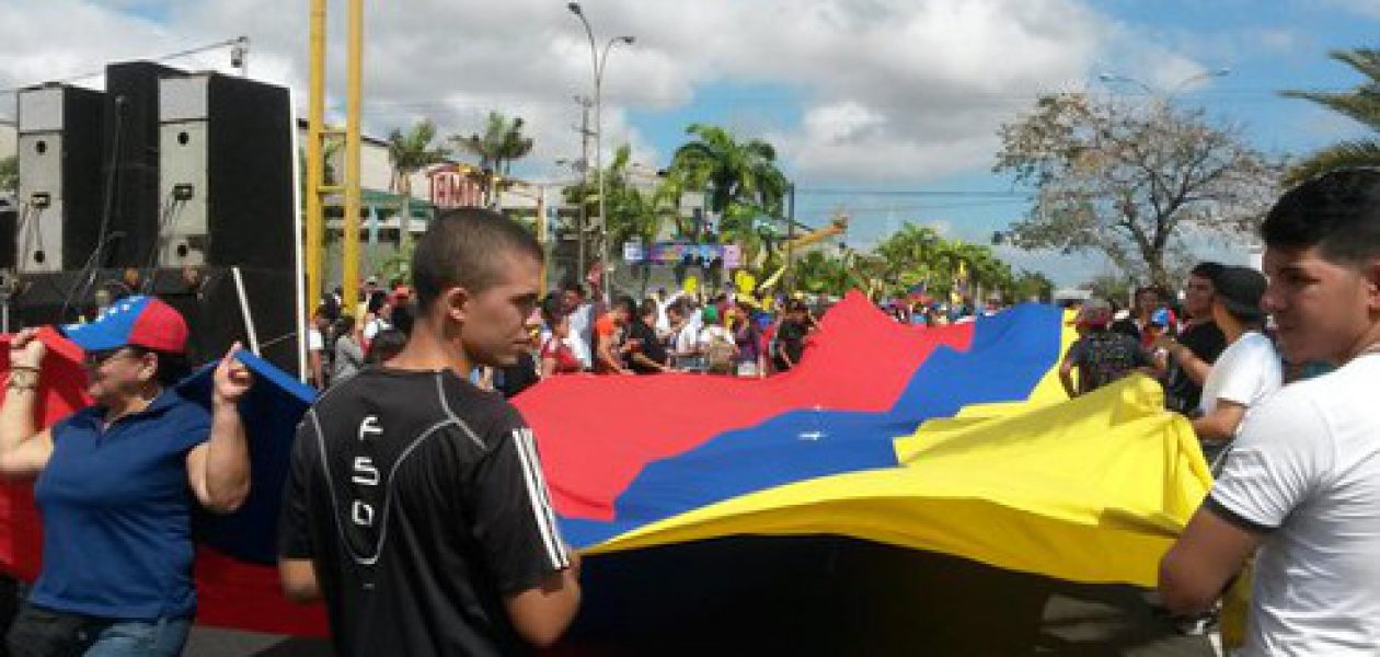 Estudiantes piden amnistía para compañeros que siguen detenidos