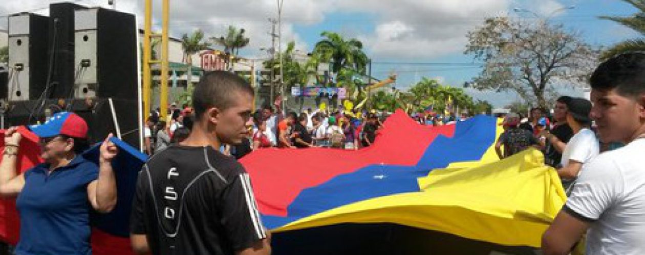 Estudiantes piden amnistía para compañeros que siguen detenidos