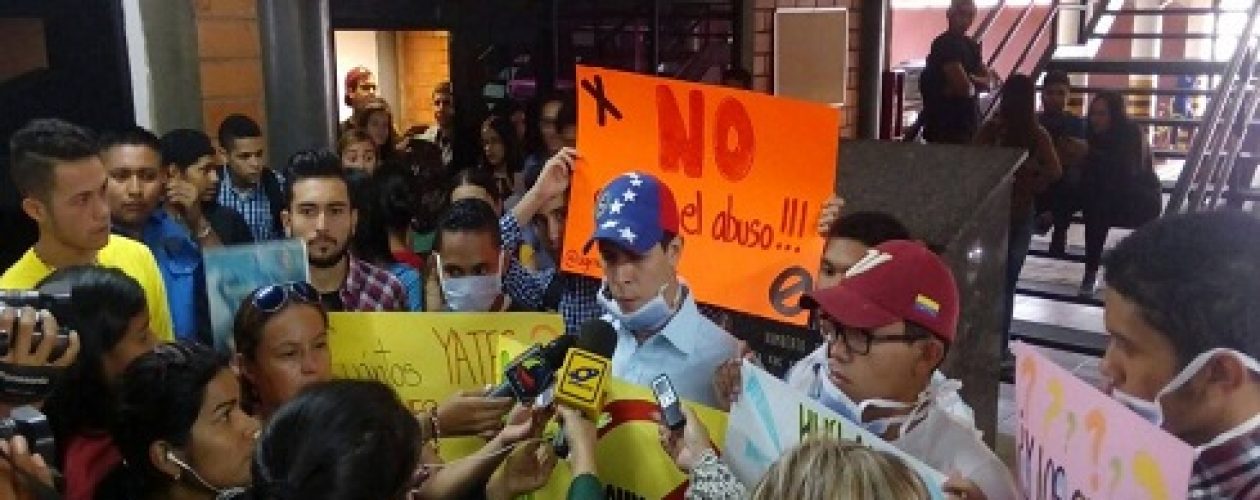 Estudiantes de la UGMA  en huelga de hambre por aumento de tarifas