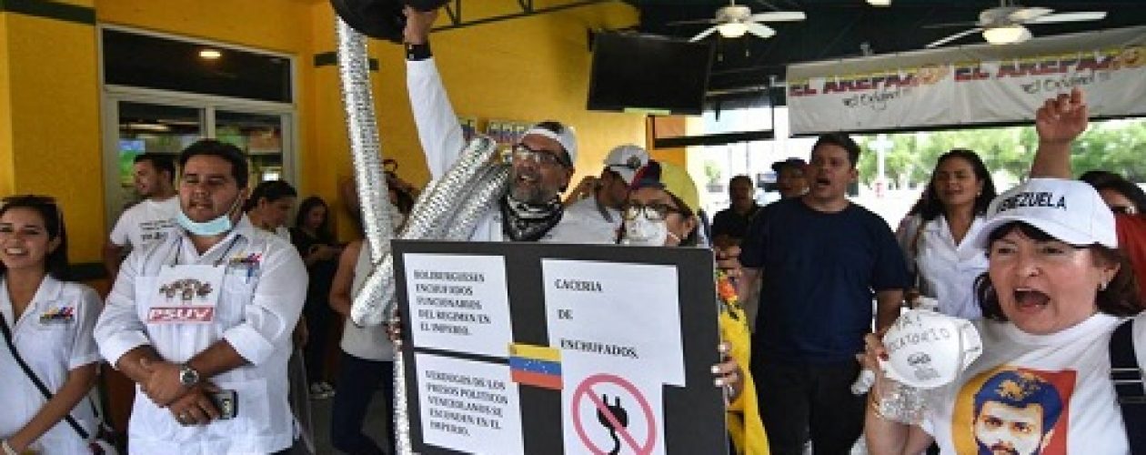 Exiliados venezolanos denunciarán a enchufados millonarios en EE.UU