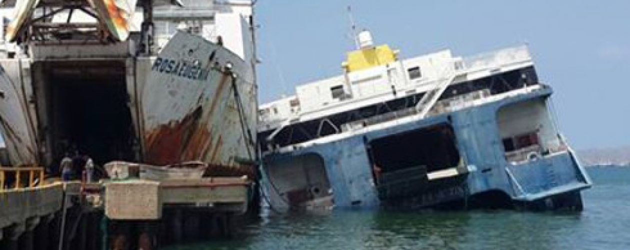 Ferry Carmen Ernestina se hunde ante la desidia