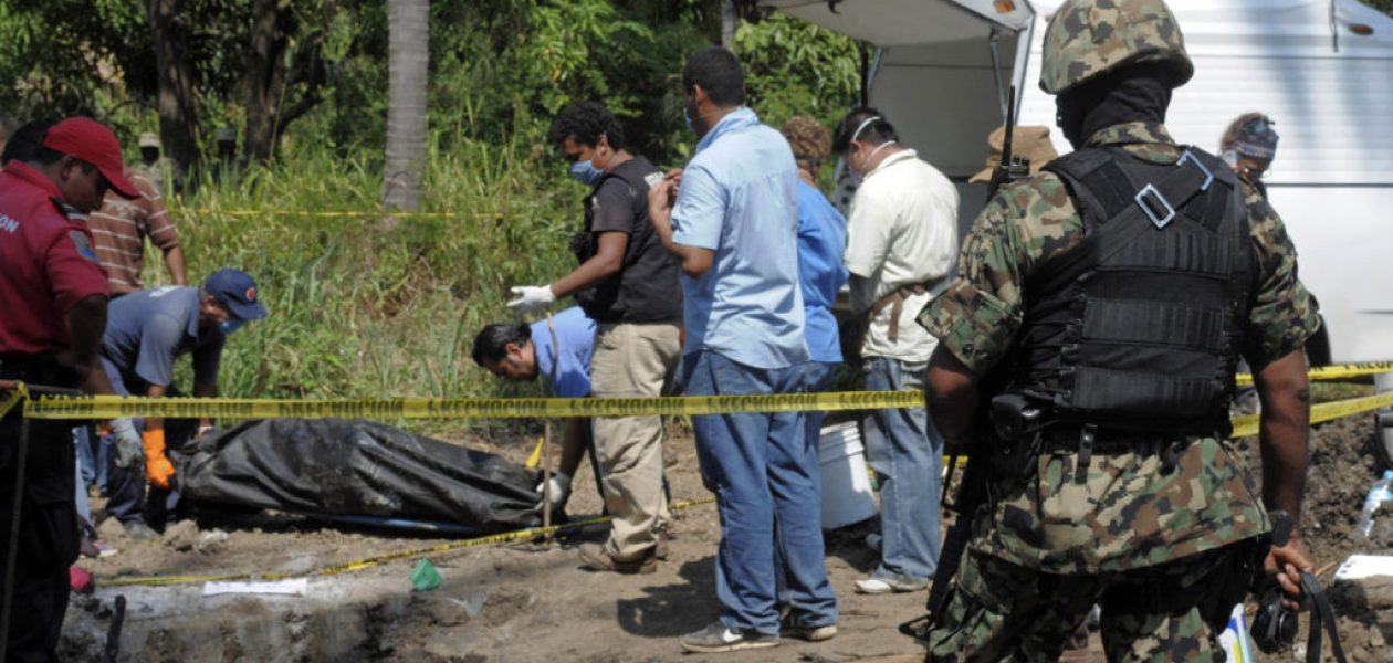 Encuentran 33 cadáveres en cuatro fosas clandestinas del estado mexicano de Nayarit