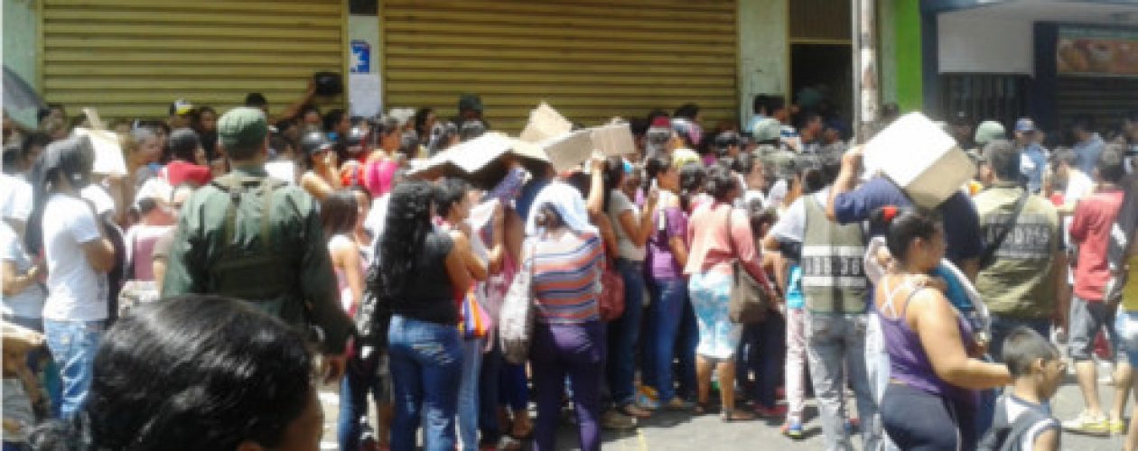 En la frontera matan a mujer mientras hacía cola en un supermercado