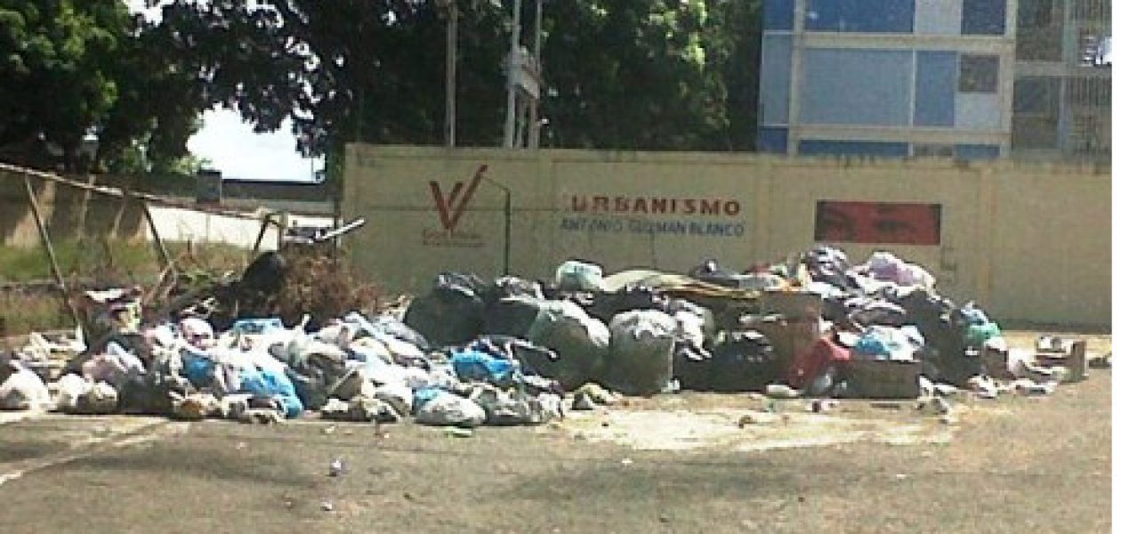 Guayana recibe el 2016 con calles llenas de basura