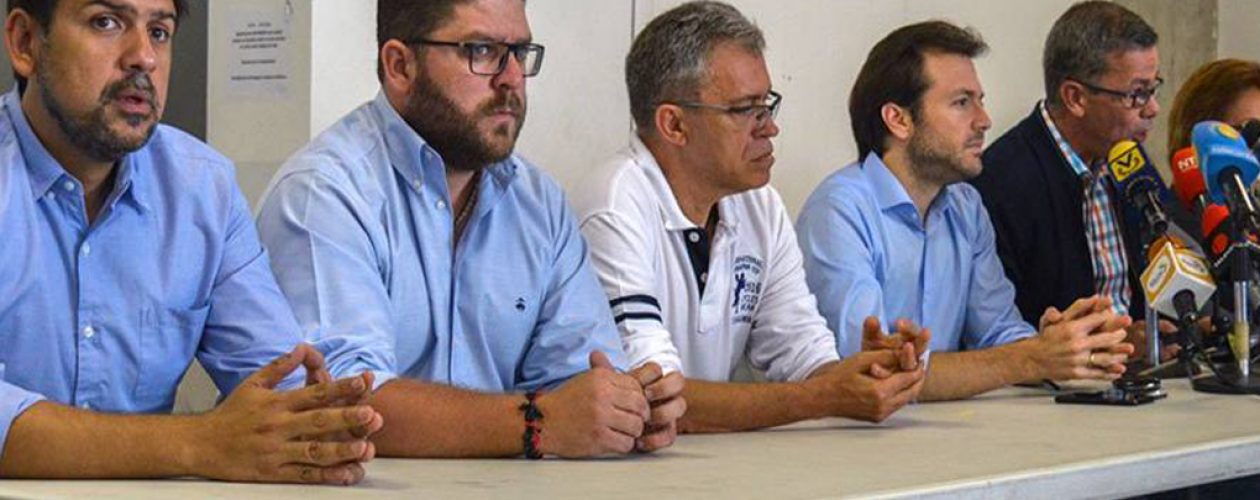 Asociación de Alcaldes por Venezuela rechaza destitución de Gustavo Marcano