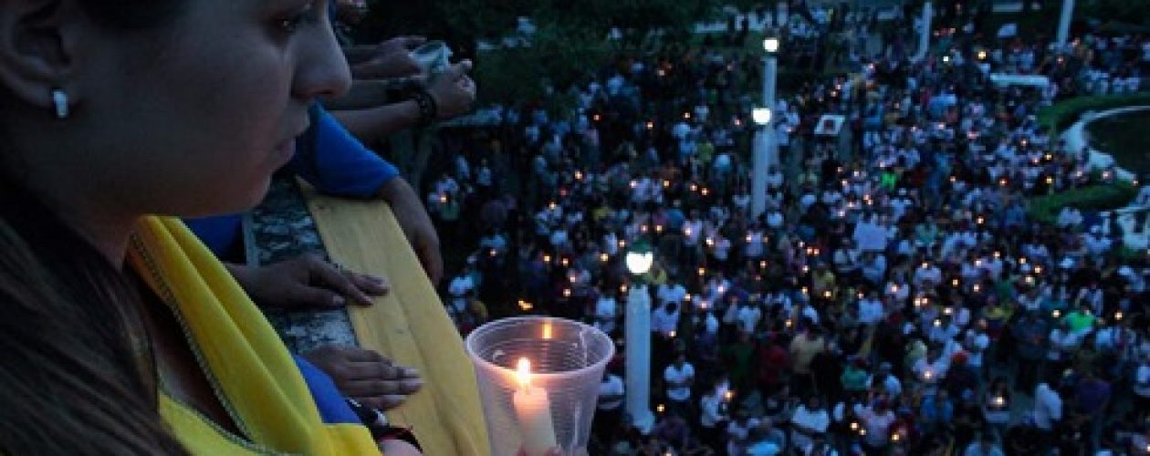 Homenaje a los caídos iluminó el cielo de Maracaibo