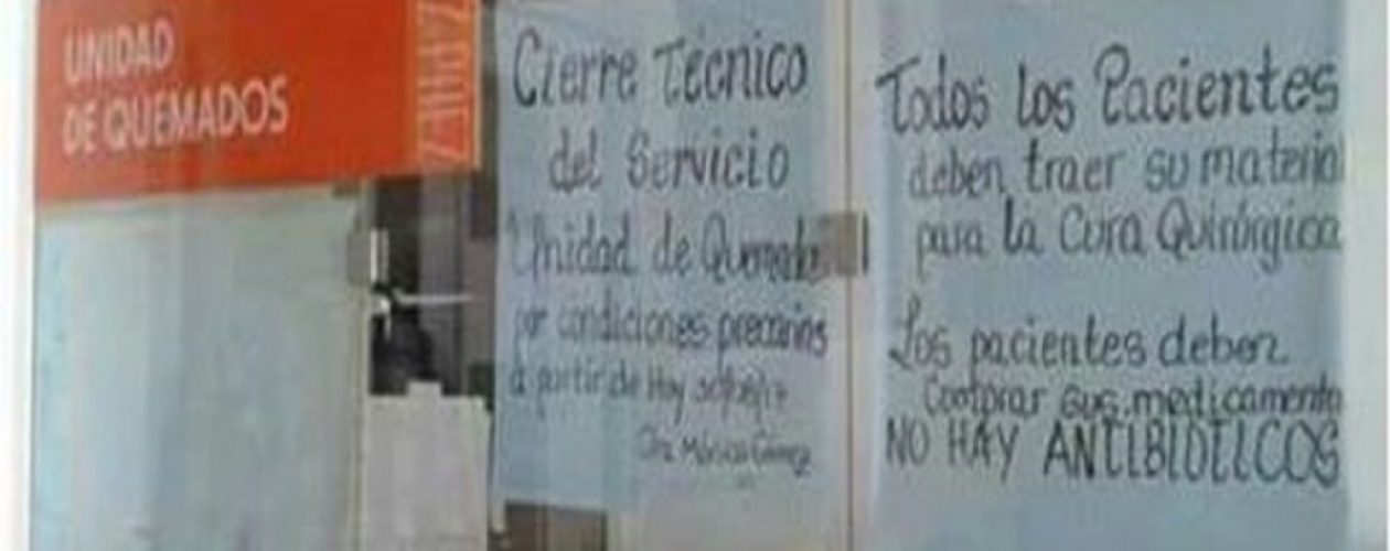 Protesta por falta de insumos médicos termina con despido de doctora