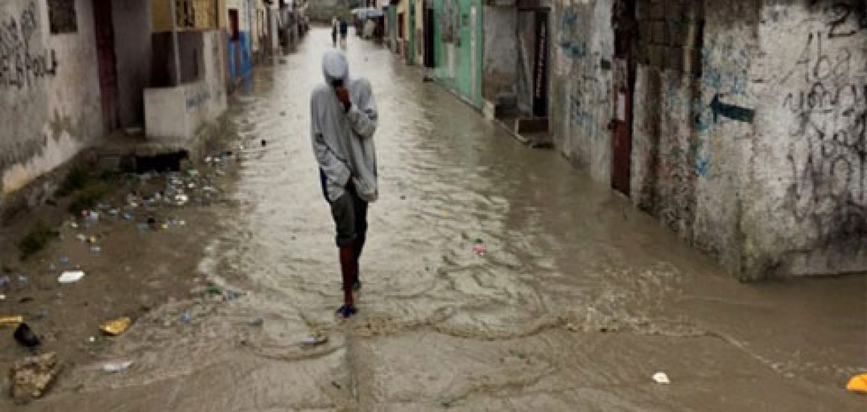Venezuela envía ayuda humanitaria  tras paso de huracán Matthew por Haití