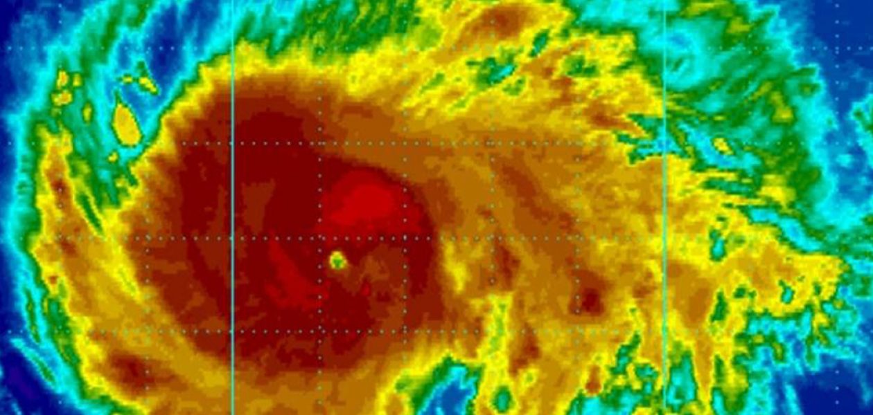 Huracán Irma se convierte en extremadamente peligroso de categoría 5