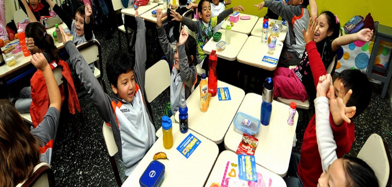 Inicio de clases con loncheras saludables