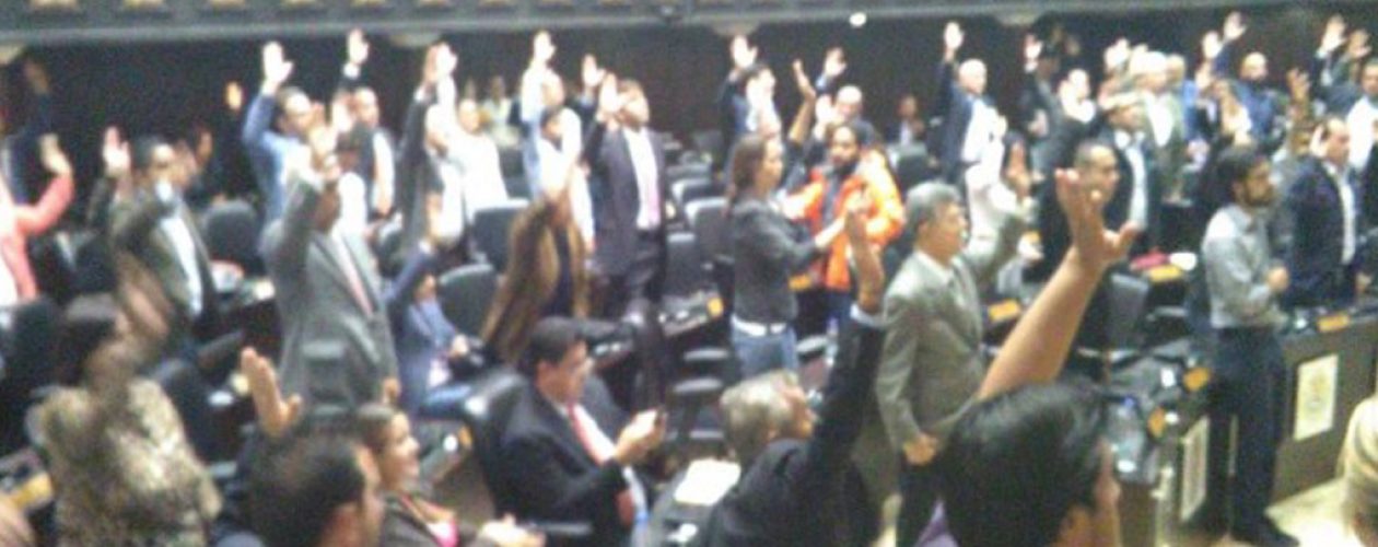 Asamblea Nacional desconoce resultados de la Constituyente