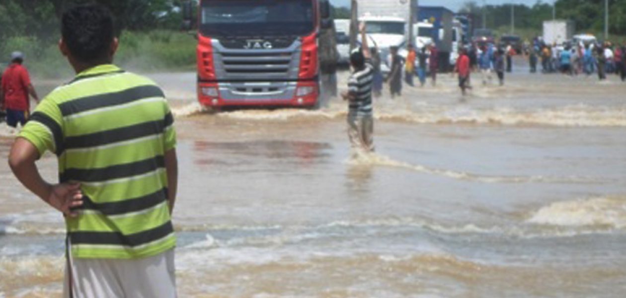 Inundaciones en Venezuela: Puerto Cabello y Perijá bajo las aguas