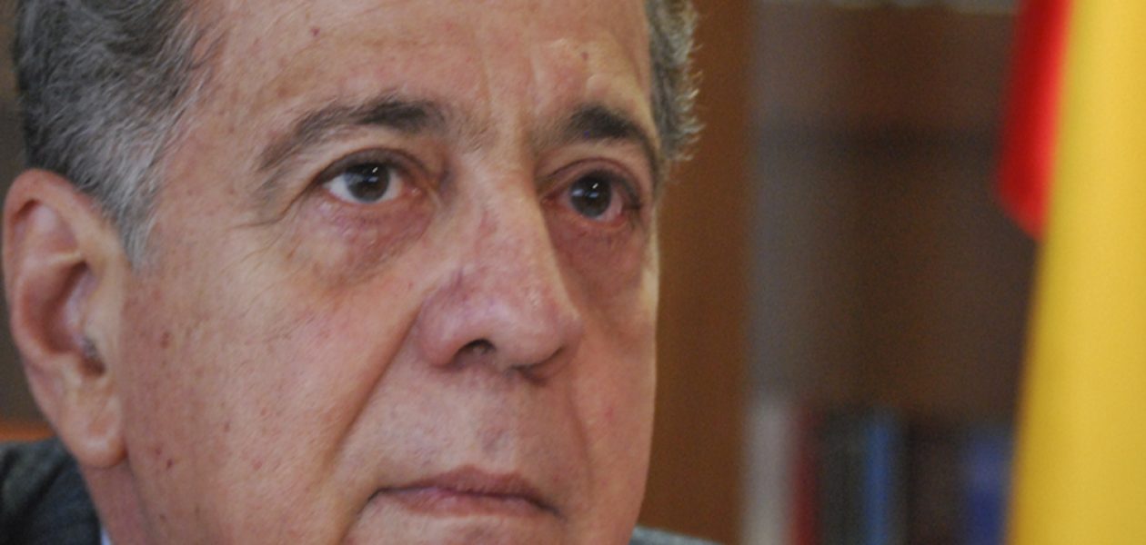 Sacan a Isaías Rodríguez de la directiva de la Asamblea Constituyente