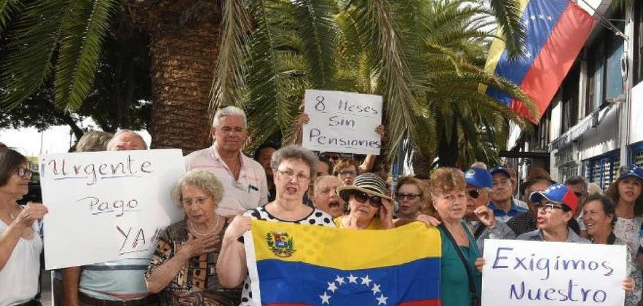 Jubilados venezolanos protestan en España tras 7 meses sin recibir pensión