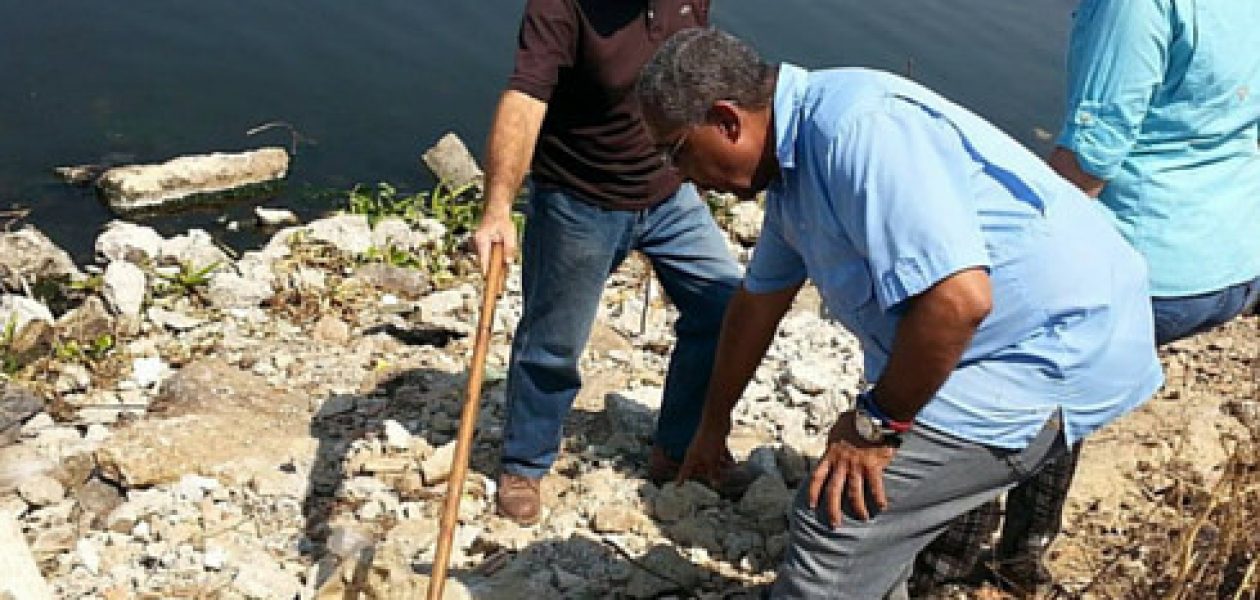 Muro de contención del Lago de Valencia se queda sin cabillas por hurto