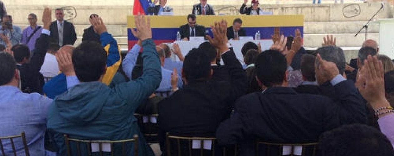 Asamblea Nacional aprobó desde Petare la Ley de Barrios