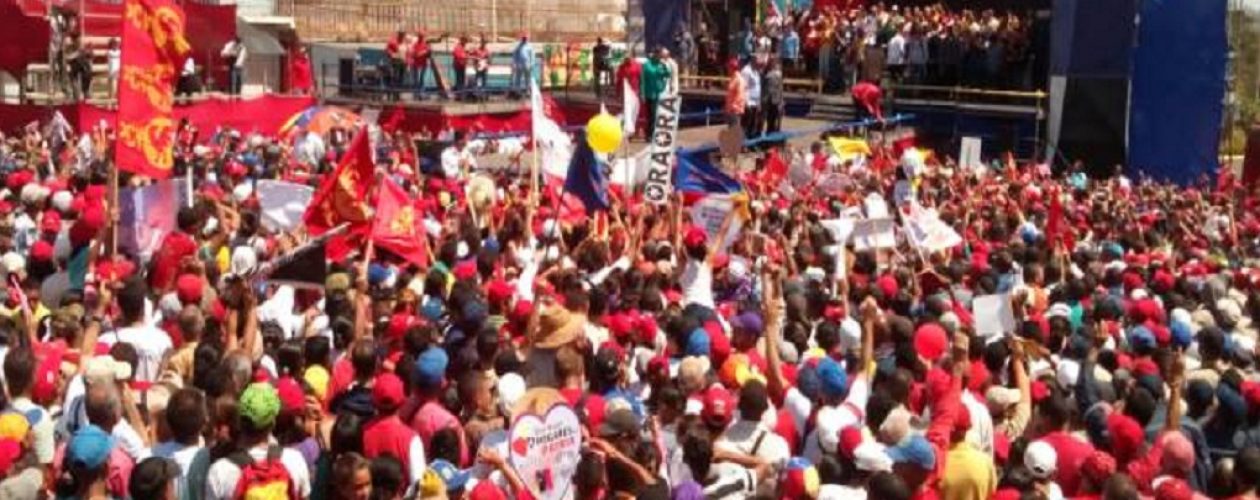 Maduro en Bolívar ni reconoció la crisis ni incursión de guerrilla en minas