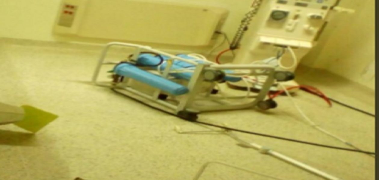La única máquina de hemodiálisis del  Hospital JM de los Ríos fue destruida