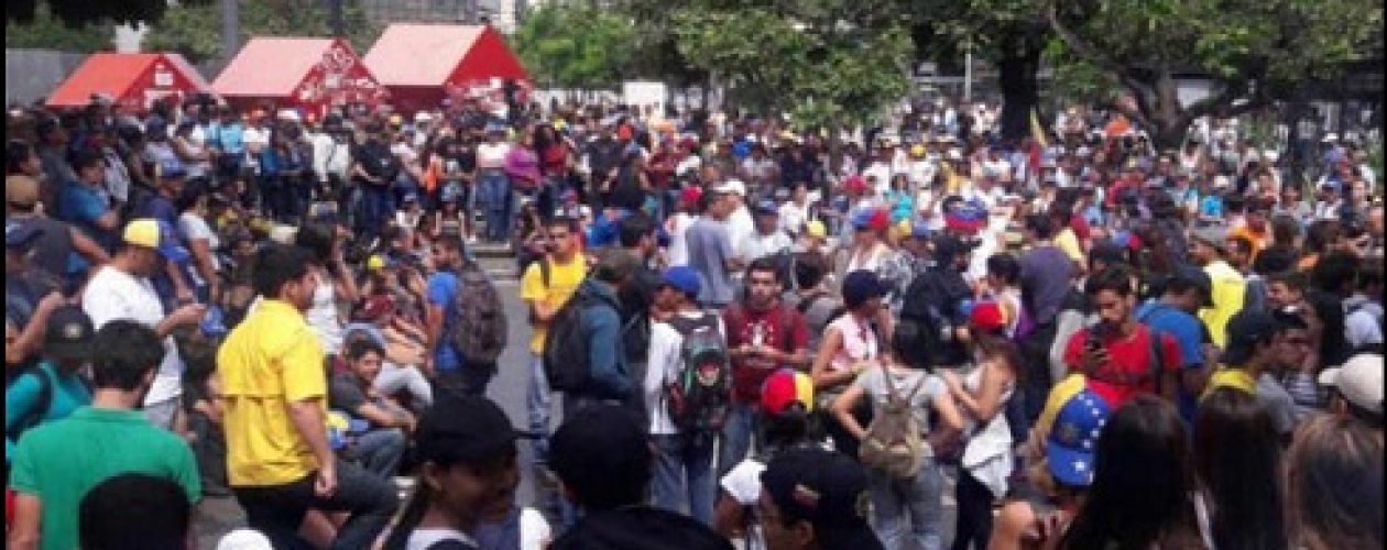 Marcha 10 de abril 2017 inicia en la Plaza Brión de Chacaíto