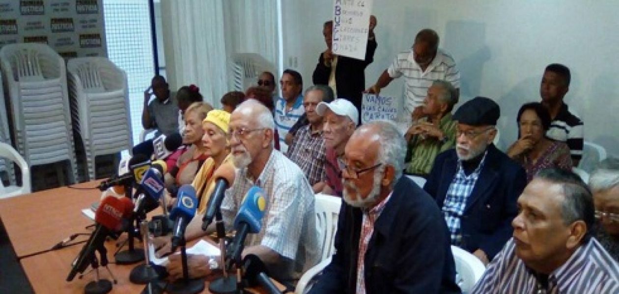 Pensionados marcharán “por sus nietos” este 12 de mayo