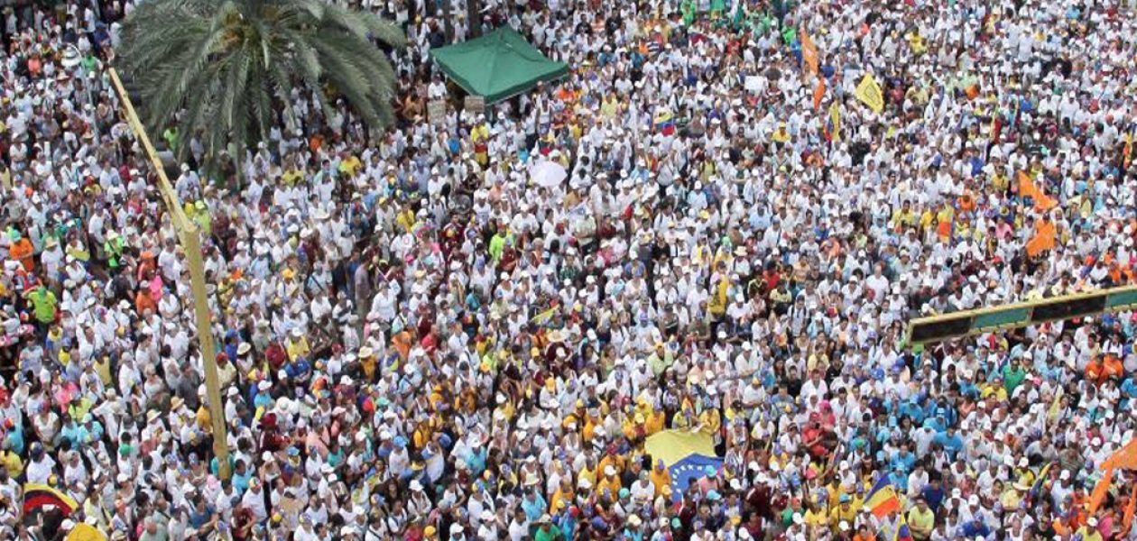 MUD convoca marcha al TSJ y trancazo para este jueves