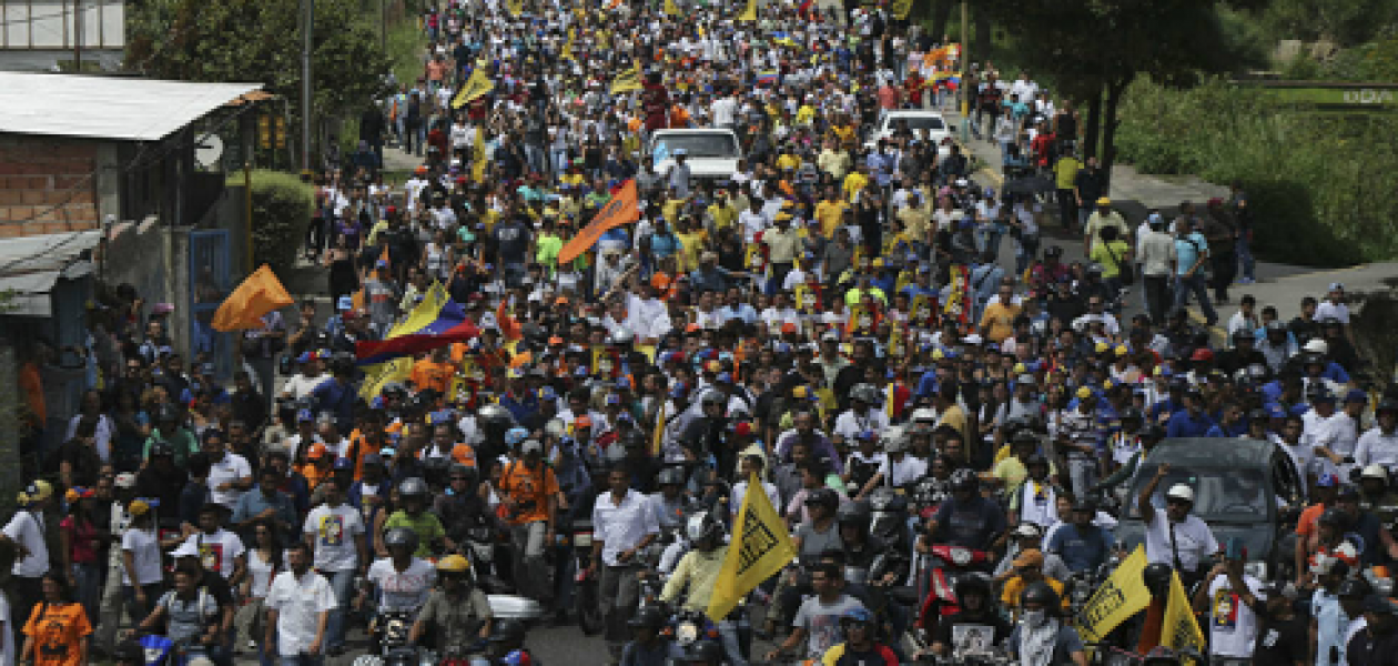 Marcha opositora llegó a la cárcel de Ramo Verde