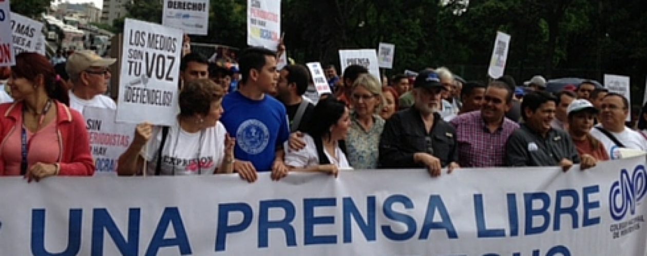 Así se llevó a cabo la marcha por la libertad de prensa