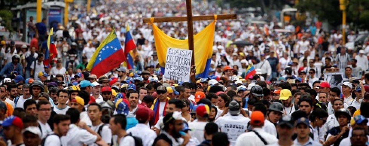 Marcha opositora del 22 de abril en Caracas llegó a su destino