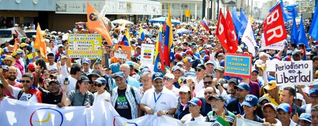 Marcha por RCTV y contra la censura en los medios de comunicación