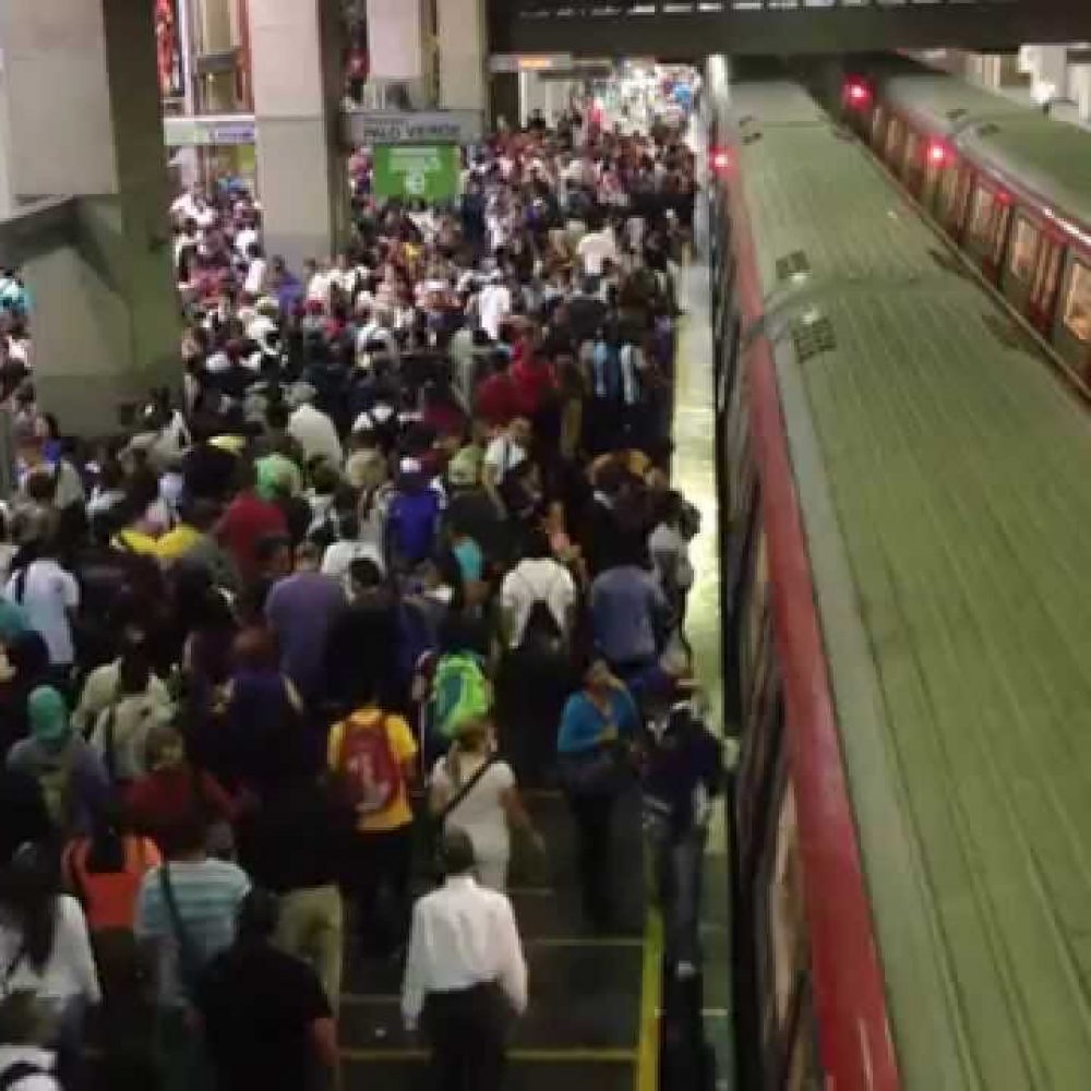 Transporte público en Venezuela: Un viaje hacia el colapso (Especial)