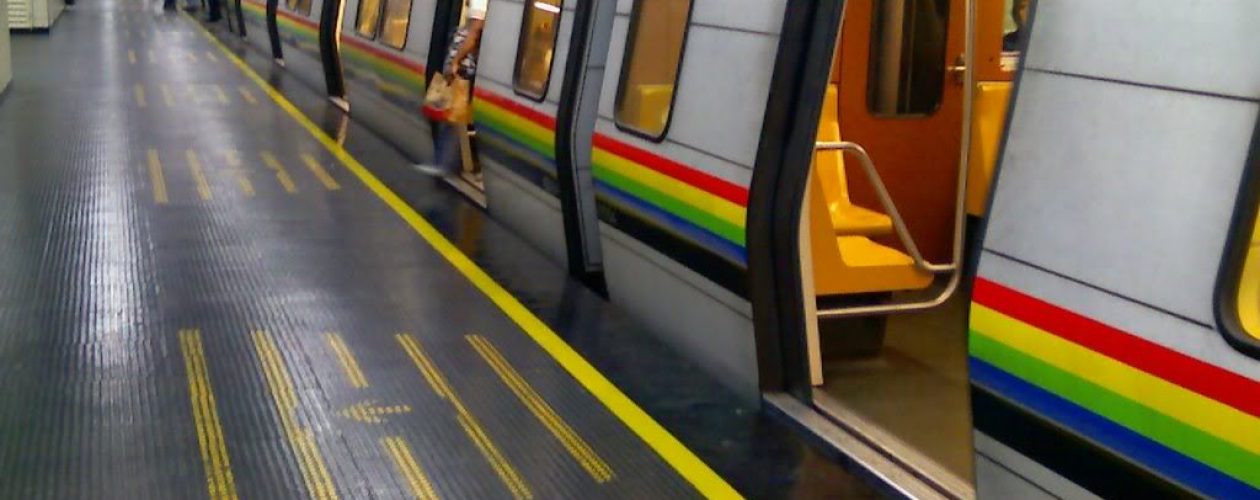 Hombre que ingresó a la vía férrea del Metro de Caracas fue presentado ante el MP