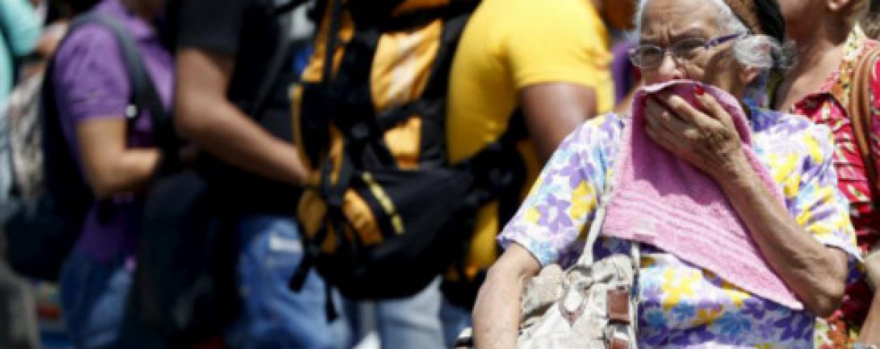 Militares se llenan el bolsillo con corredor humanitario en la frontera