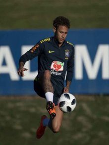 Neymar se pone a tono para el Mundial y ya entrena con la selección de Brasil