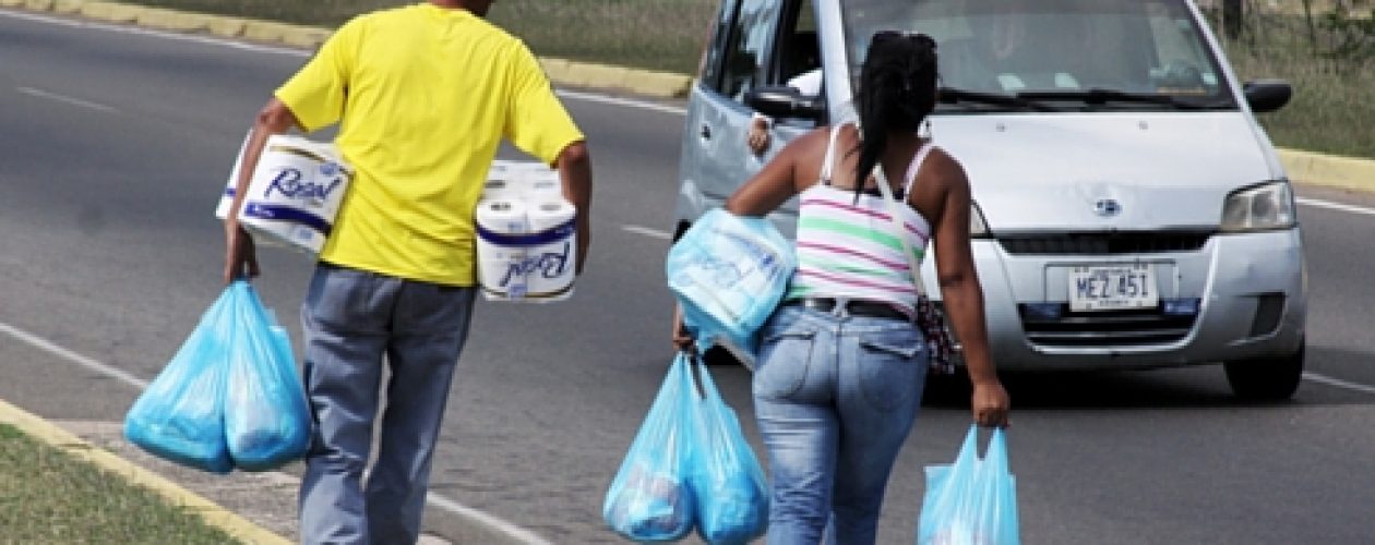 El papel higiénico sigue desaparecido en Guayana