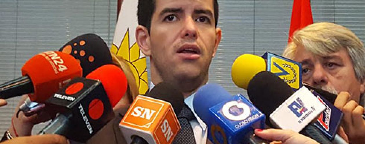 Denuncian ante Parlasur golpe de Estado a la Asamblea Nacional