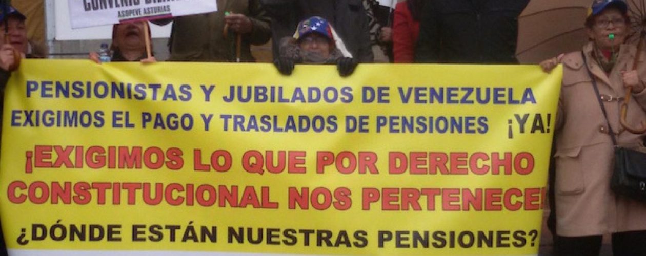 En situación crítica pensionados y jubilados venezolanos en España