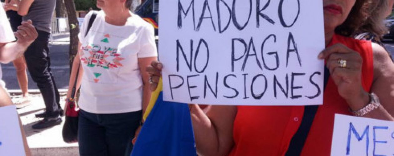 Pensionados y jubilados venezolanos en España piden ayuda al Parlamento Europeo