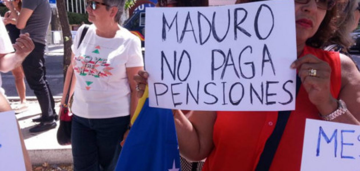 Pensionados y jubilados venezolanos en España piden ayuda al Parlamento Europeo