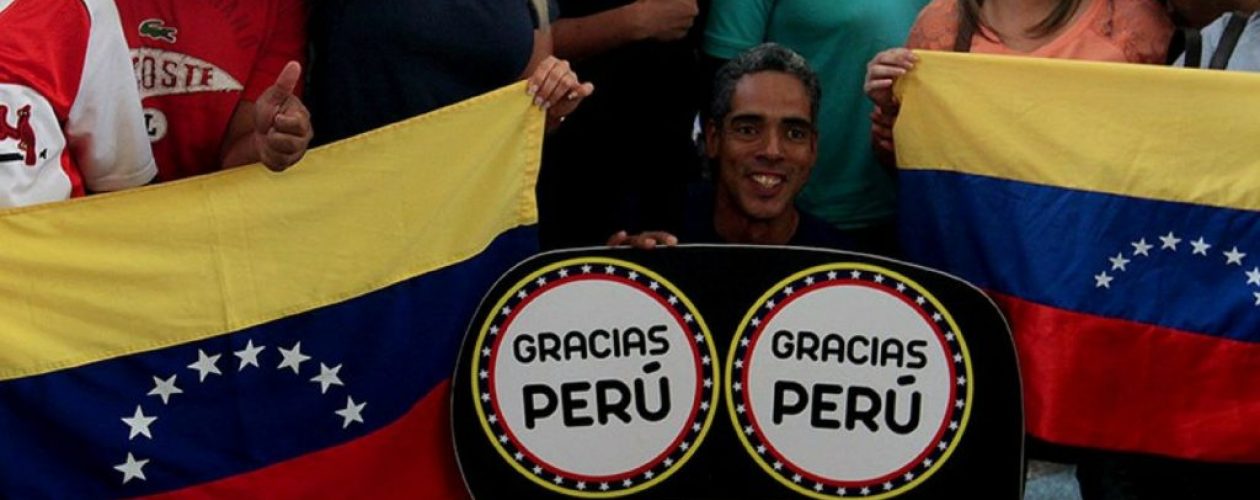 Perú reconocerá títulos venezolanos sin ser apostillados