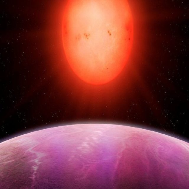 Hallan planeta monstruo alrededor de una pequeña estrella